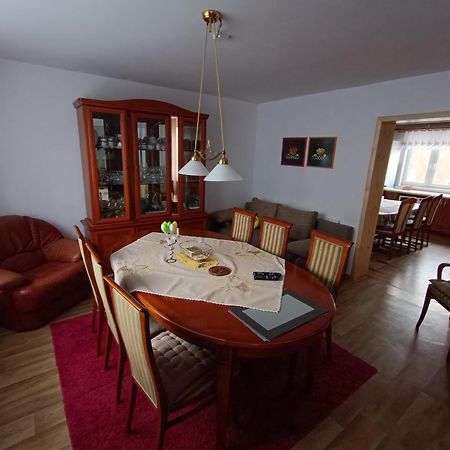 Holiday Home Moldava Esterno foto