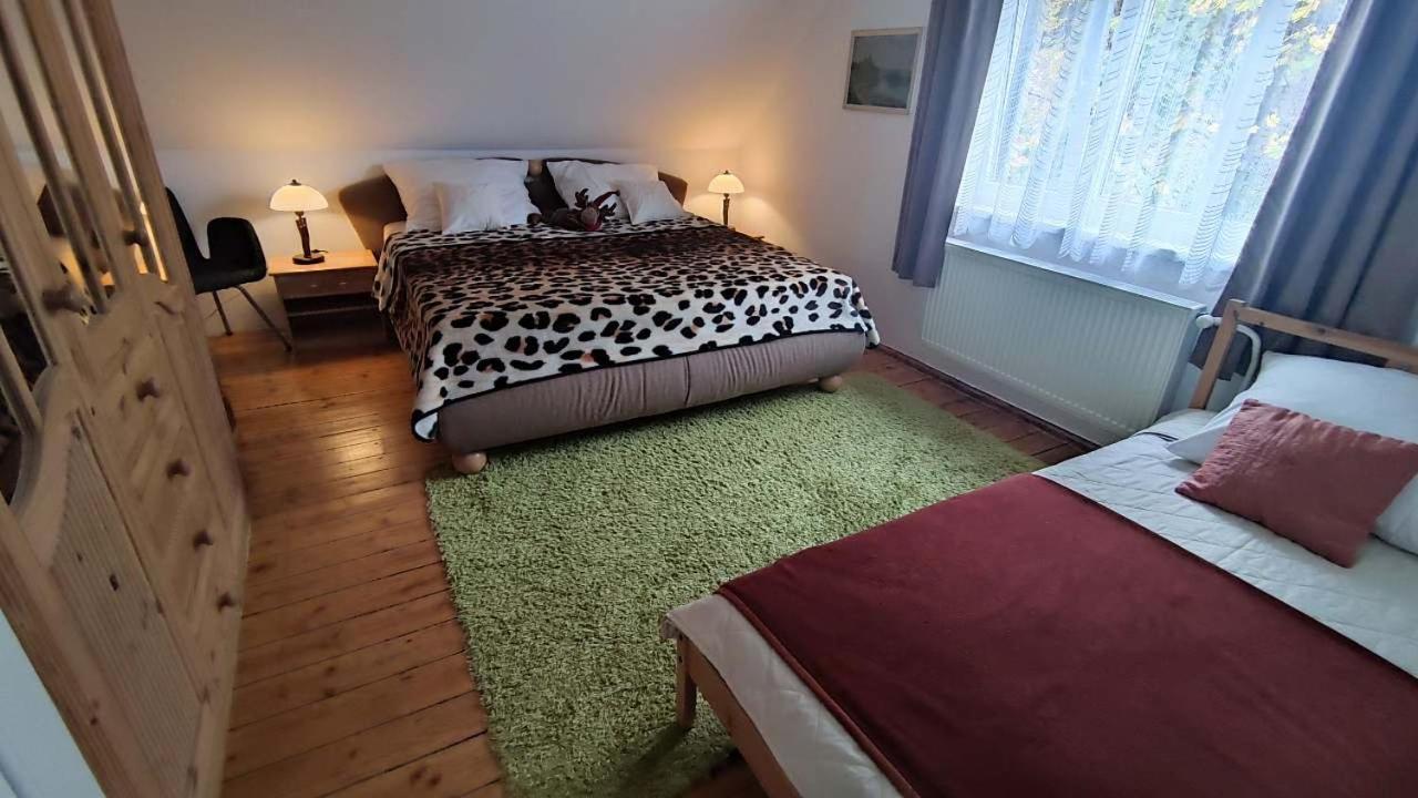 Holiday Home Moldava Esterno foto