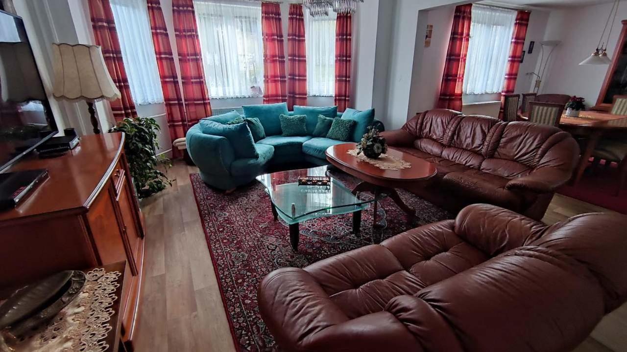 Holiday Home Moldava Esterno foto